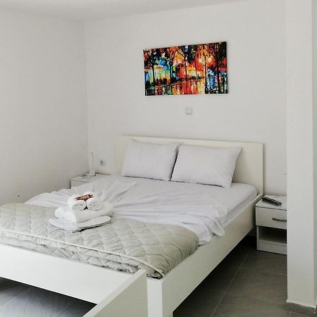 Redex Apartments Ochryda Zewnętrze zdjęcie