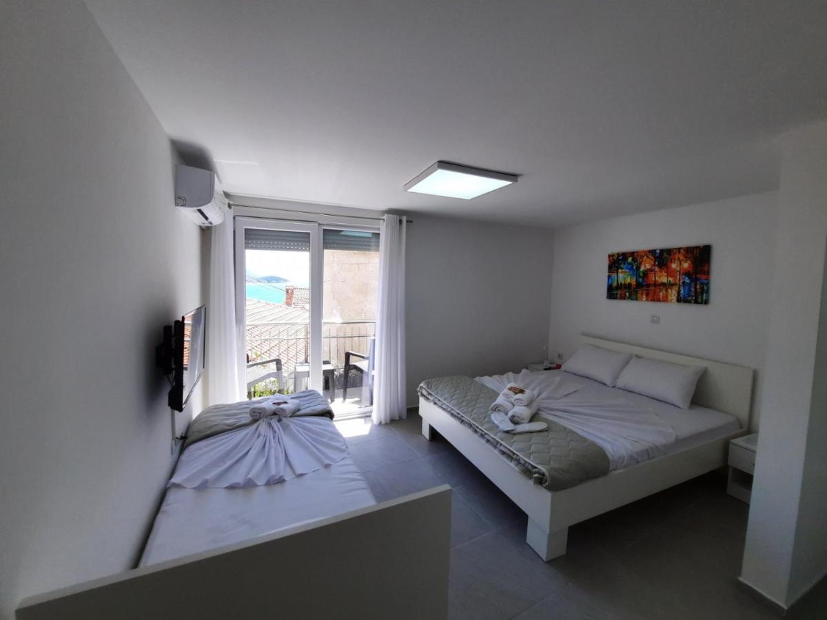 Redex Apartments Ochryda Zewnętrze zdjęcie